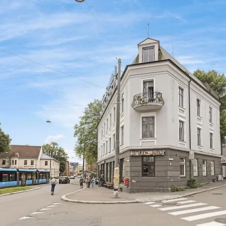 Quarto em Acomodações Particulares Affordable And *